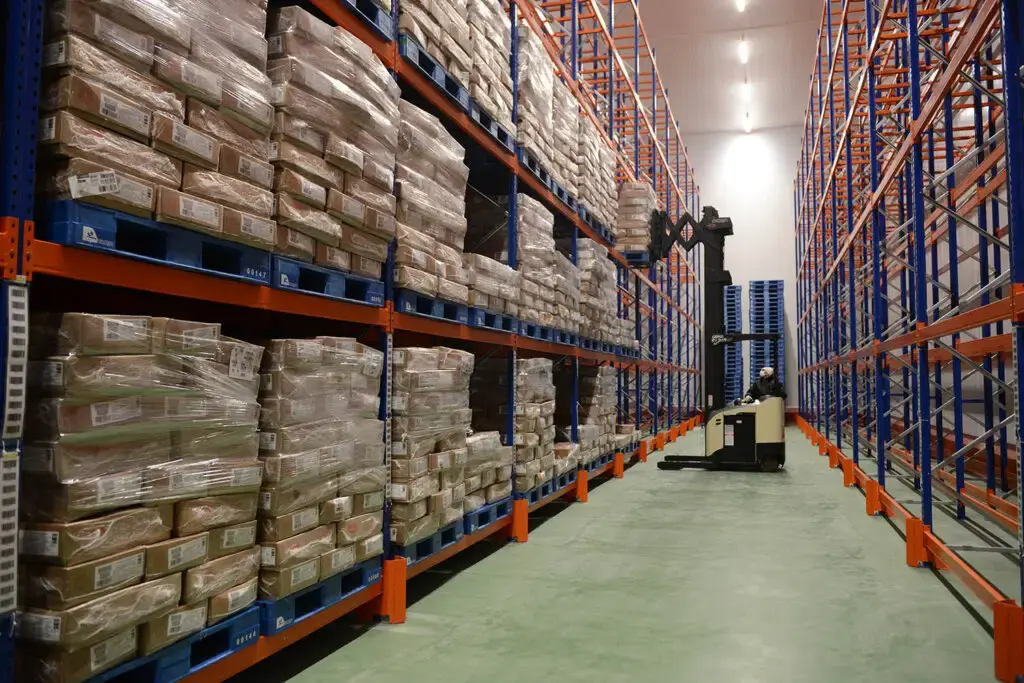 The temperature standards for cold chain logistics vary depending on the type of